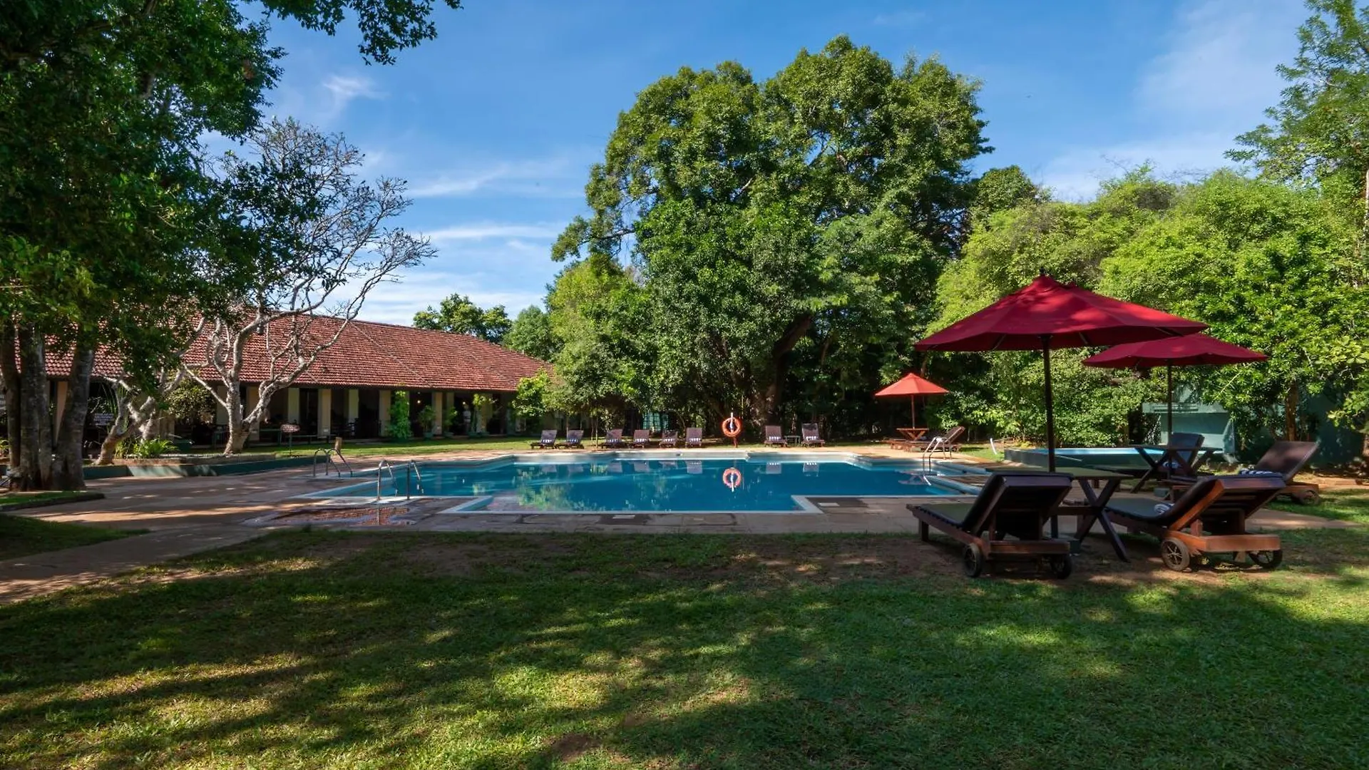 Sigiriya Village 5*,